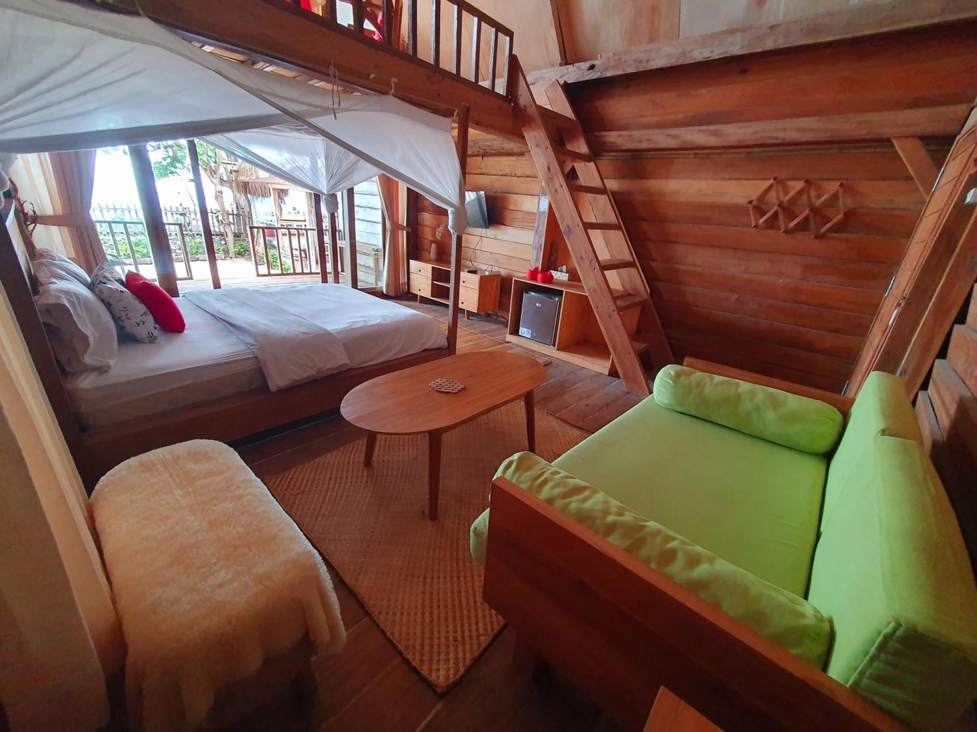 Sunset Moyo Bungalows Moyo Island Extérieur photo